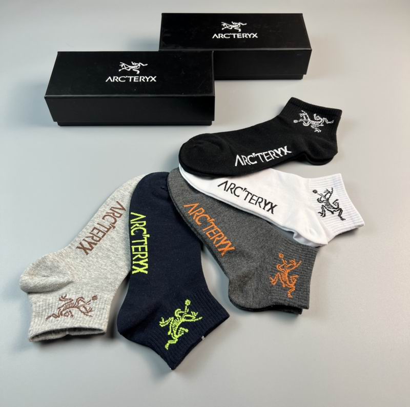 Arcteryx socks  (1)