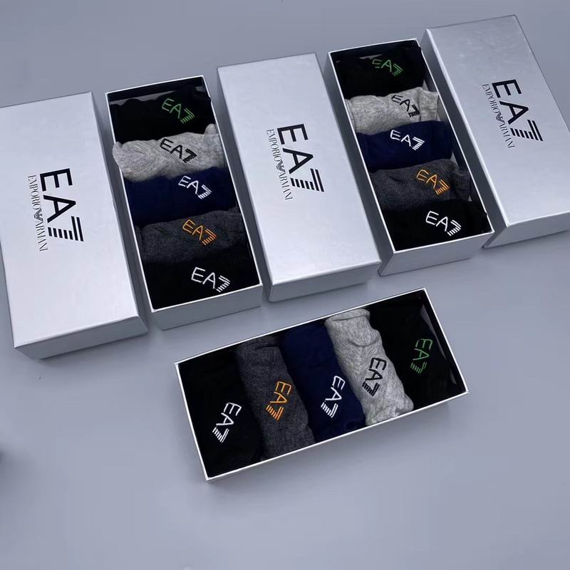 Armani socks (4)