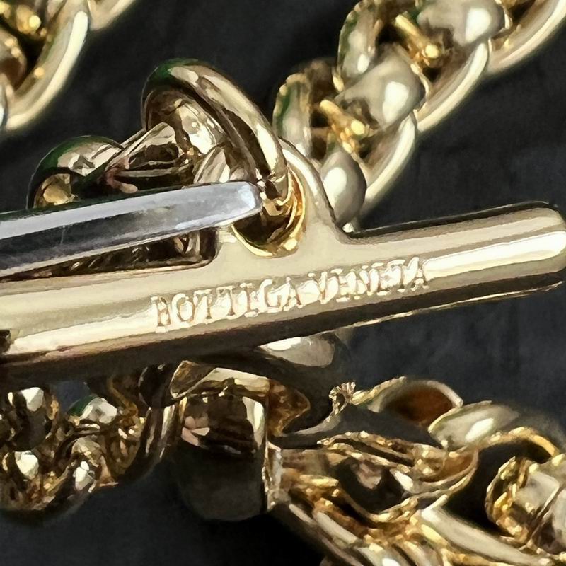 BV Necklace 04yxh01 (5)