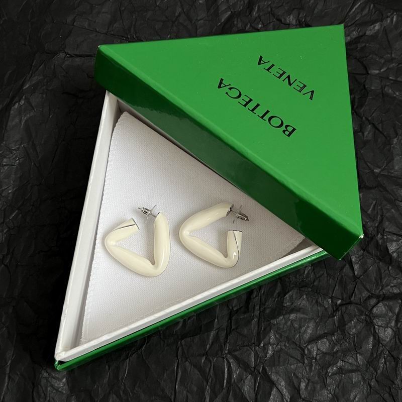 BV earring 04yxh02 (1)