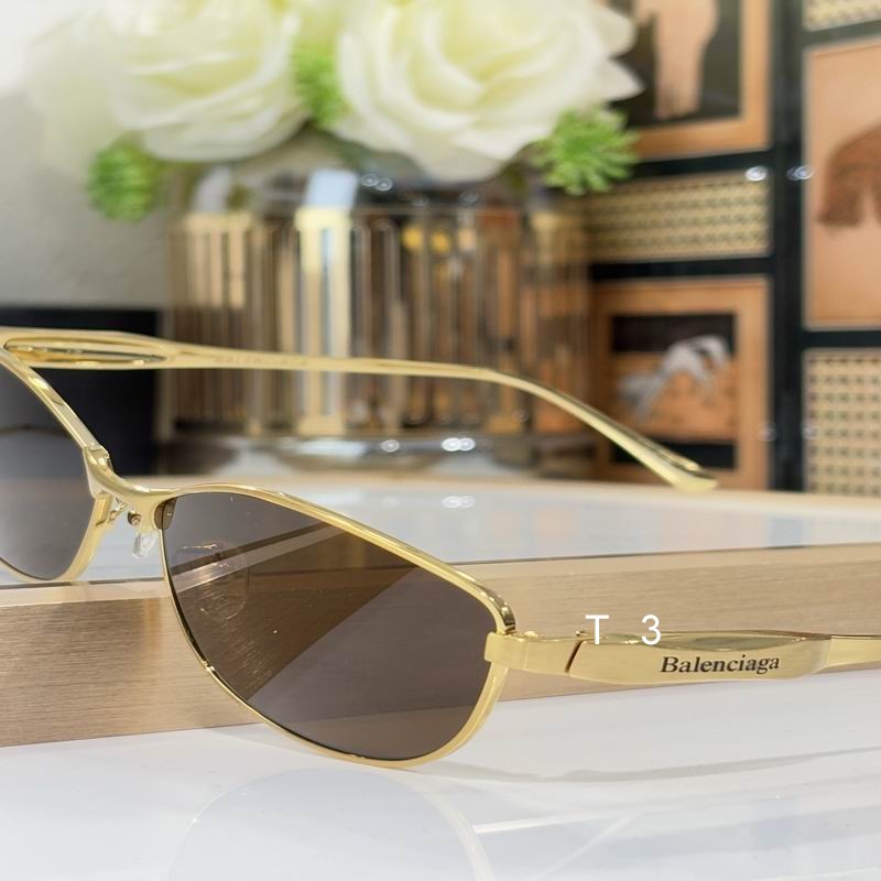 Balenciaga BB0357SA 62 15-145 c07