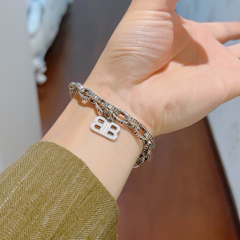 Balenciaga Bracelet 04yxh42 (5)