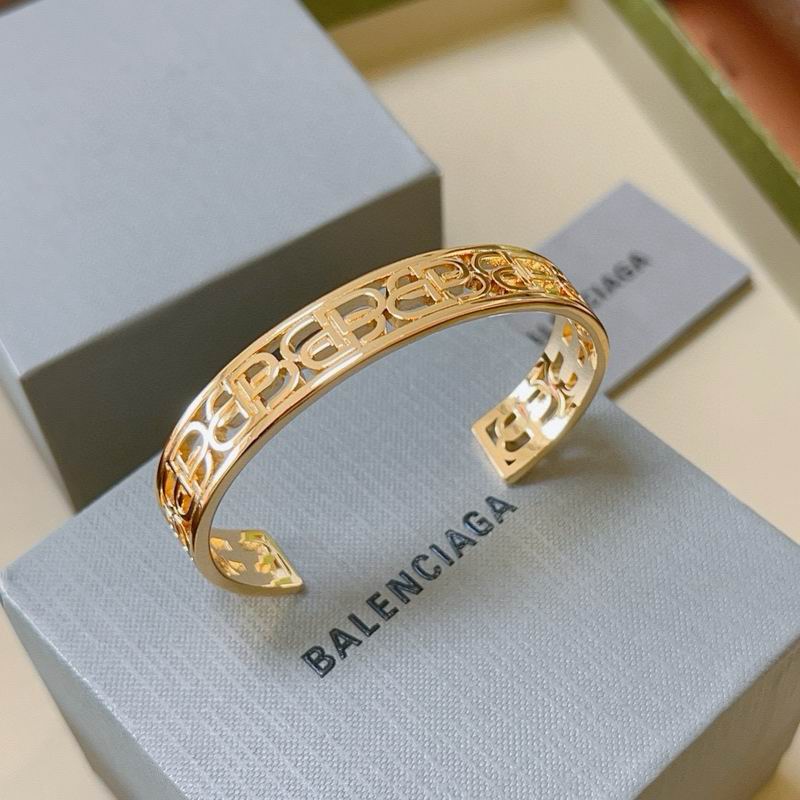 Balenciaga Bracelet 04yxh49 (1)