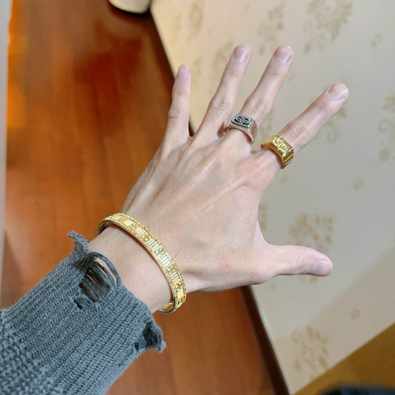 Balenciaga Bracelet 06yxh10 (6)