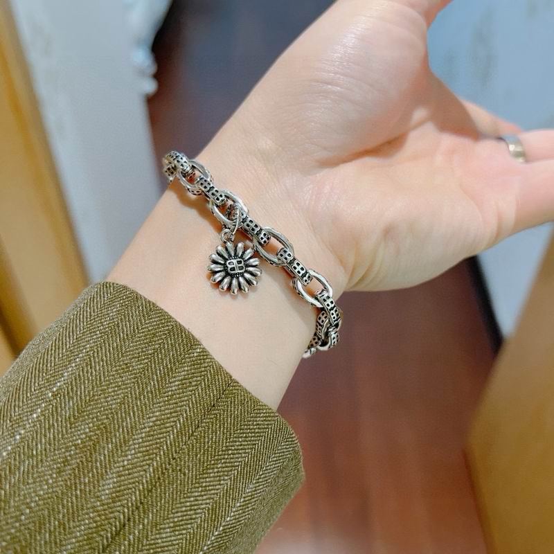 Balenciaga Bracelet 06yxh11 (6)