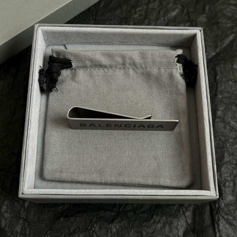 Balenciaga Brooch 04yxh01 (3)