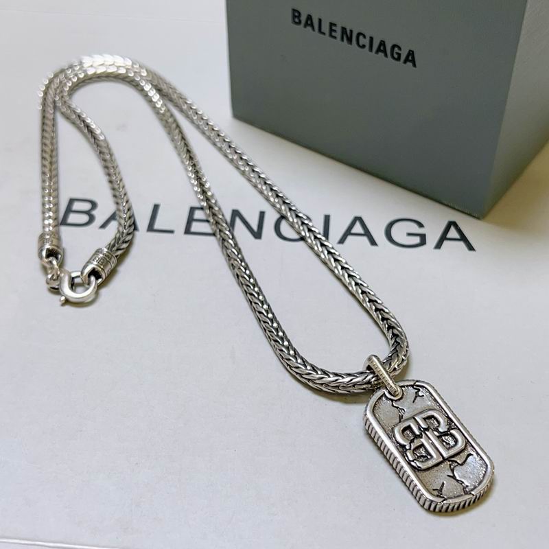Balenciaga Necklace 04yxh37 (2)