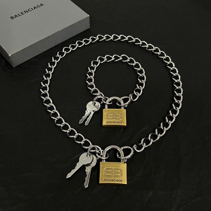 Balenciaga Necklace 04yxh39 (1)