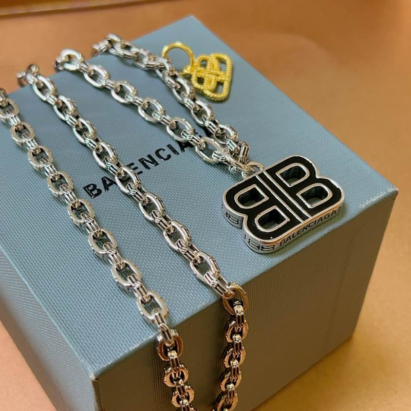 Balenciaga Necklace 04yxh47 (2)