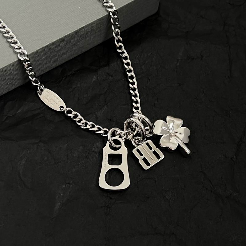 Balenciaga Necklace 04yxh52 (2)