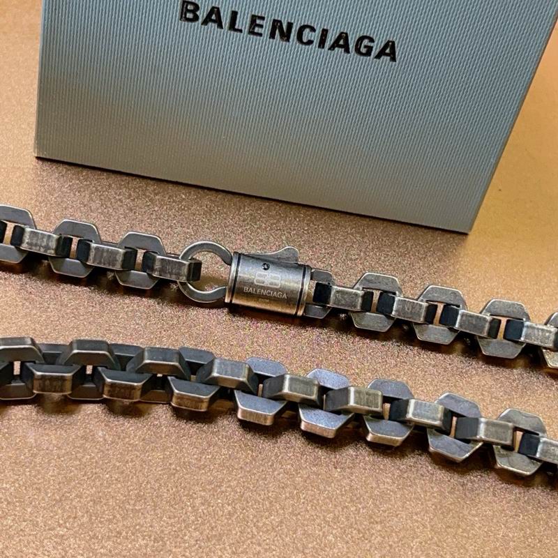 Balenciaga Necklace 04yxh55 (6)