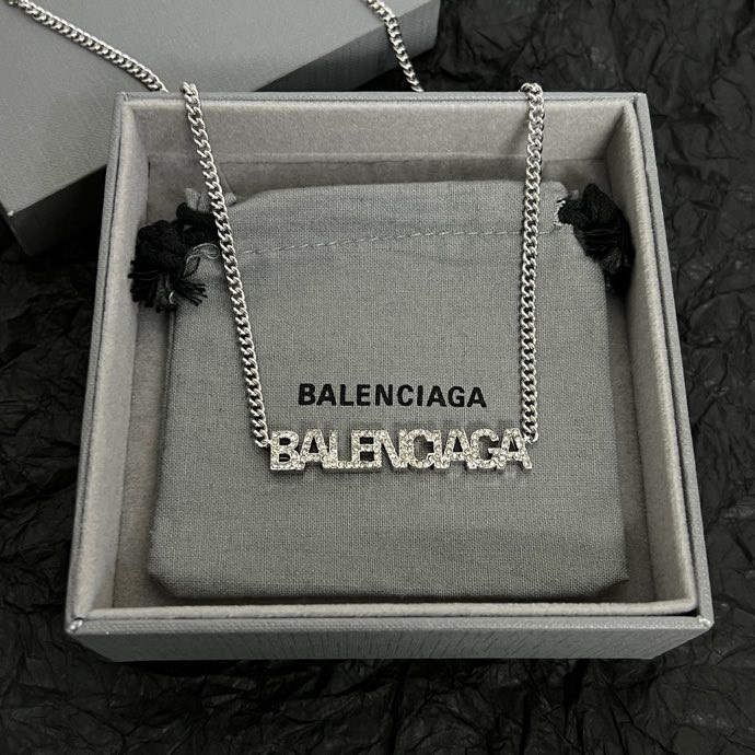 Balenciaga Necklace 04yxh59 (2)