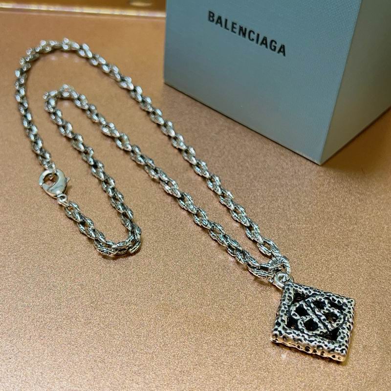 Balenciaga Necklace 04yxh70 (3)