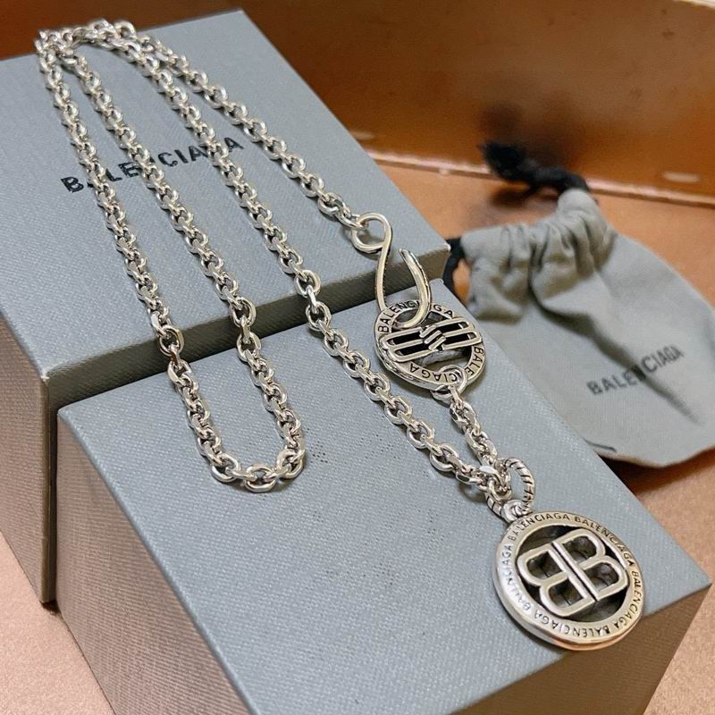 Balenciaga Necklace 04yxh71 (2)