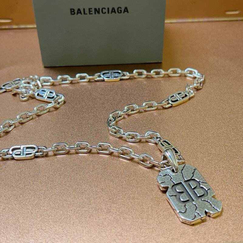 Balenciaga Necklace 05yxh36 (2)