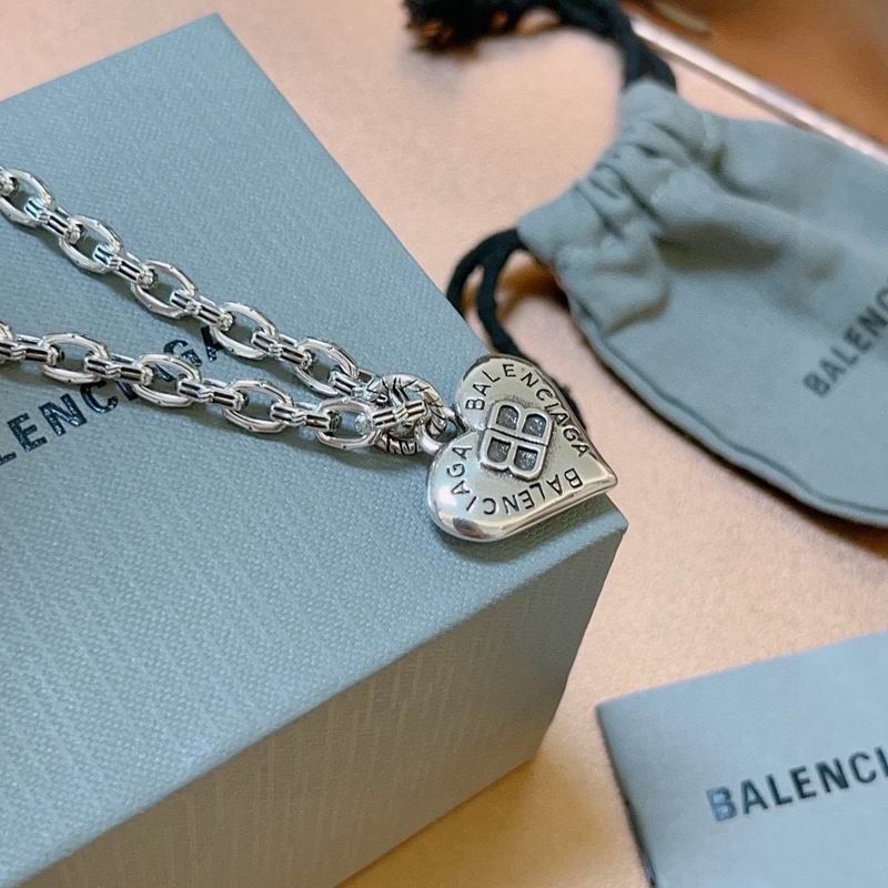 Balenciaga Necklace 06yxh29 (5)