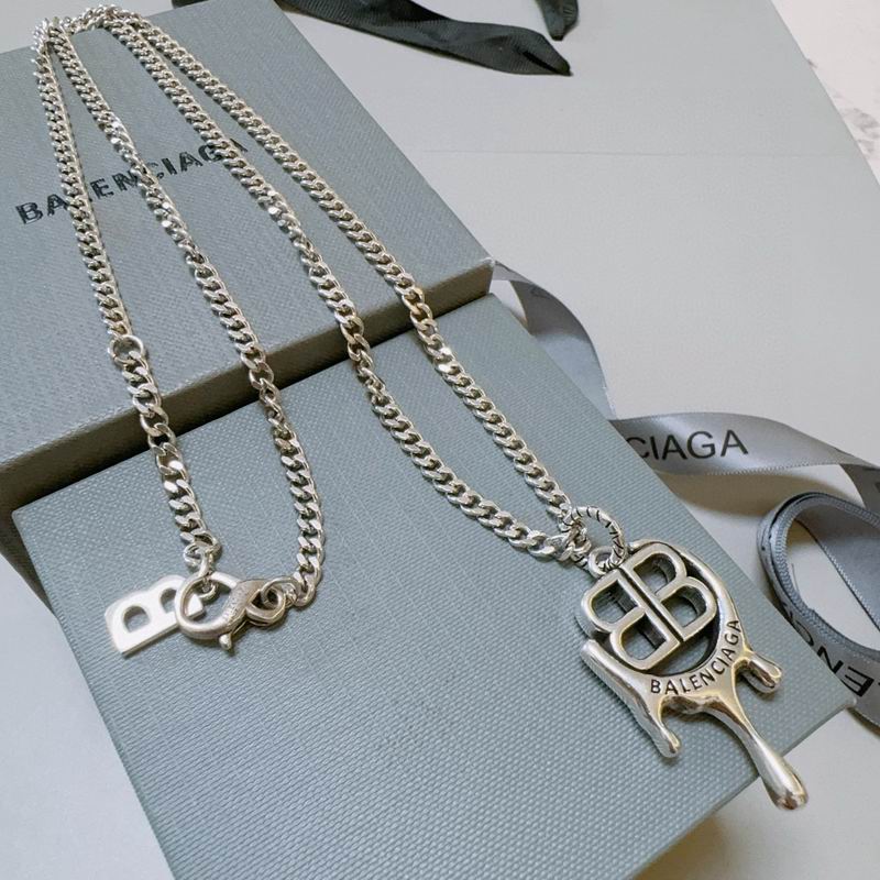 Balenciaga Necklace 06yxh31 (2)