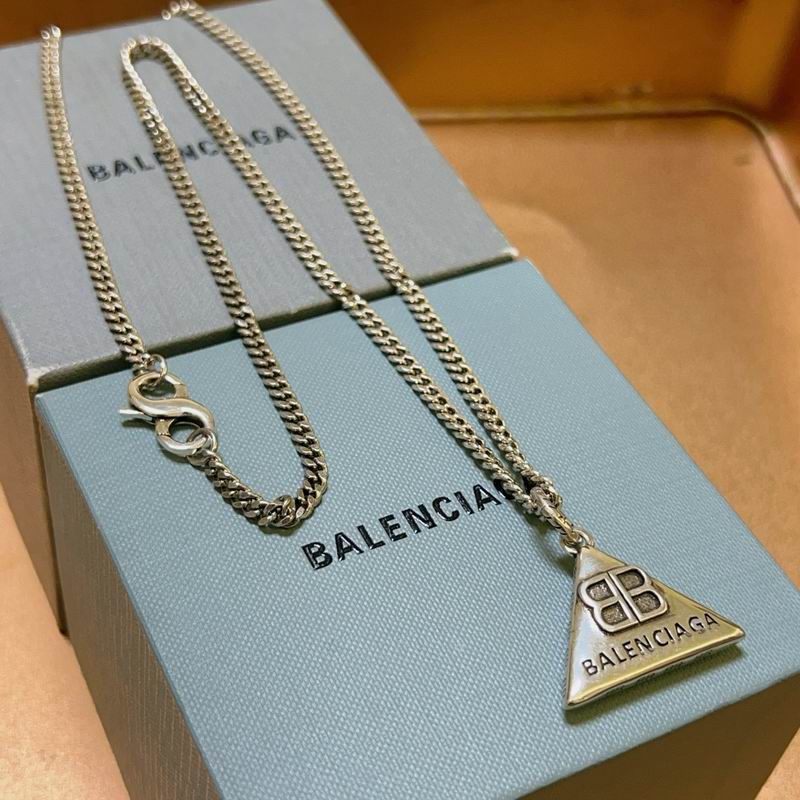 Balenciaga Necklace 06yxh39 (2)