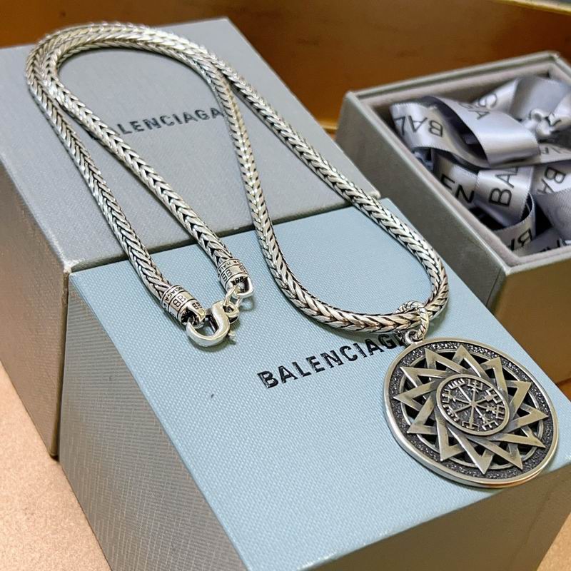 Balenciaga Necklace 06yxh48 (2)