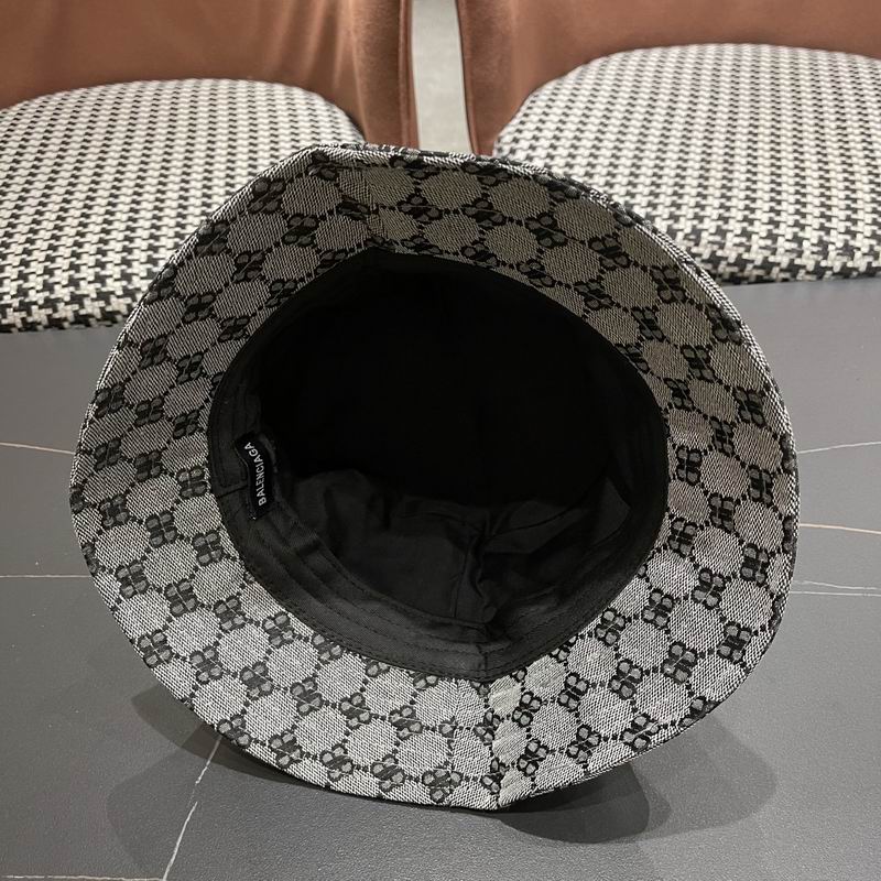 Balenciaga hat (106)