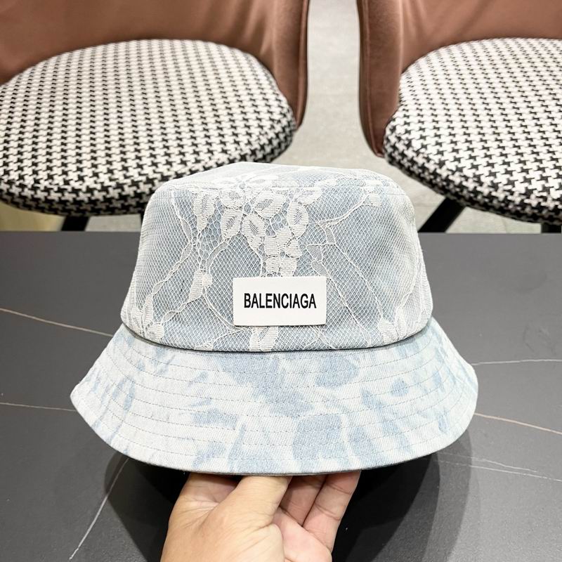 Balenciaga hat (150)