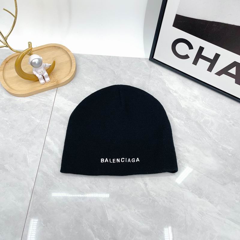 Balenciaga hat dx (1824)