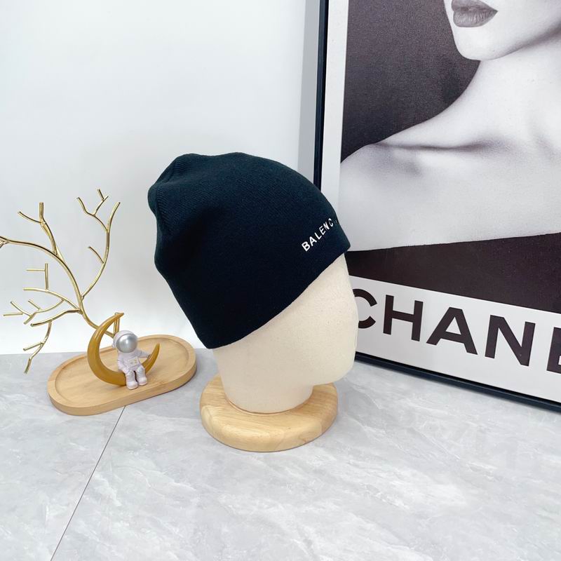 Balenciaga hat dx (1825)