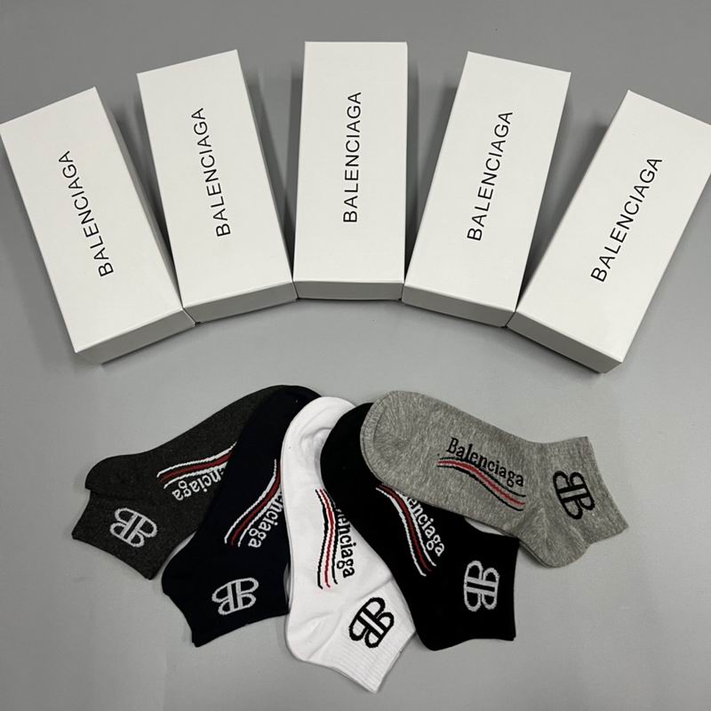 Balenciaga socks  (1)