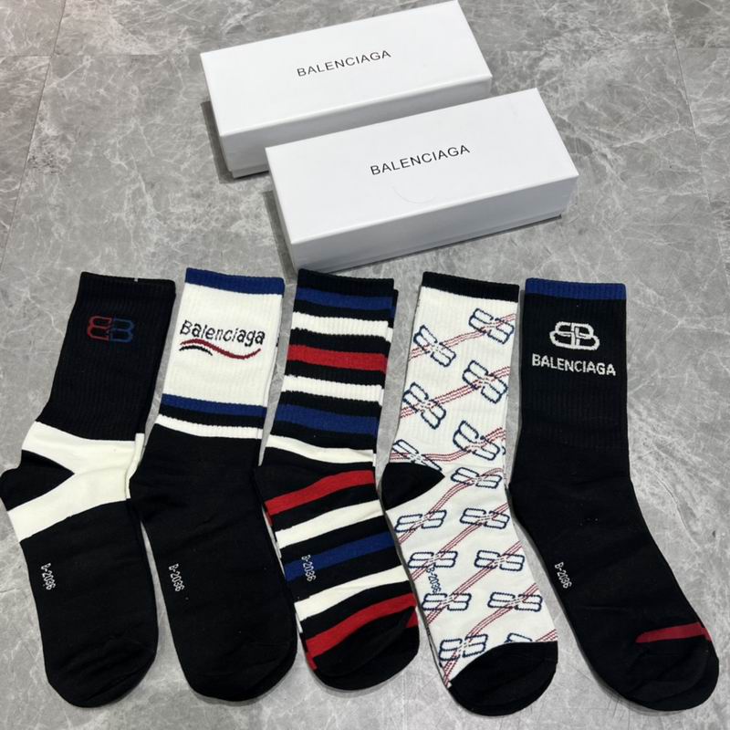 Balenciaga socks  (1)