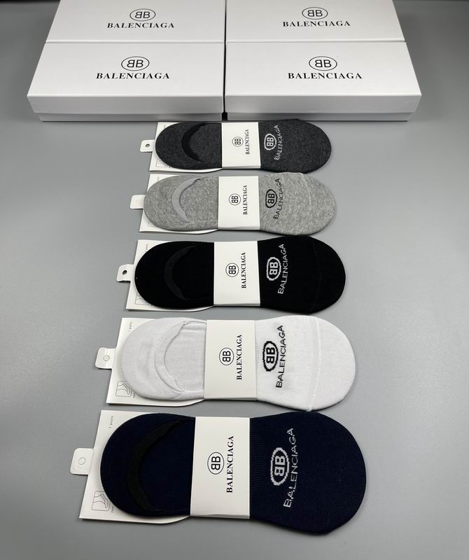 Balenciaga socks  (1)