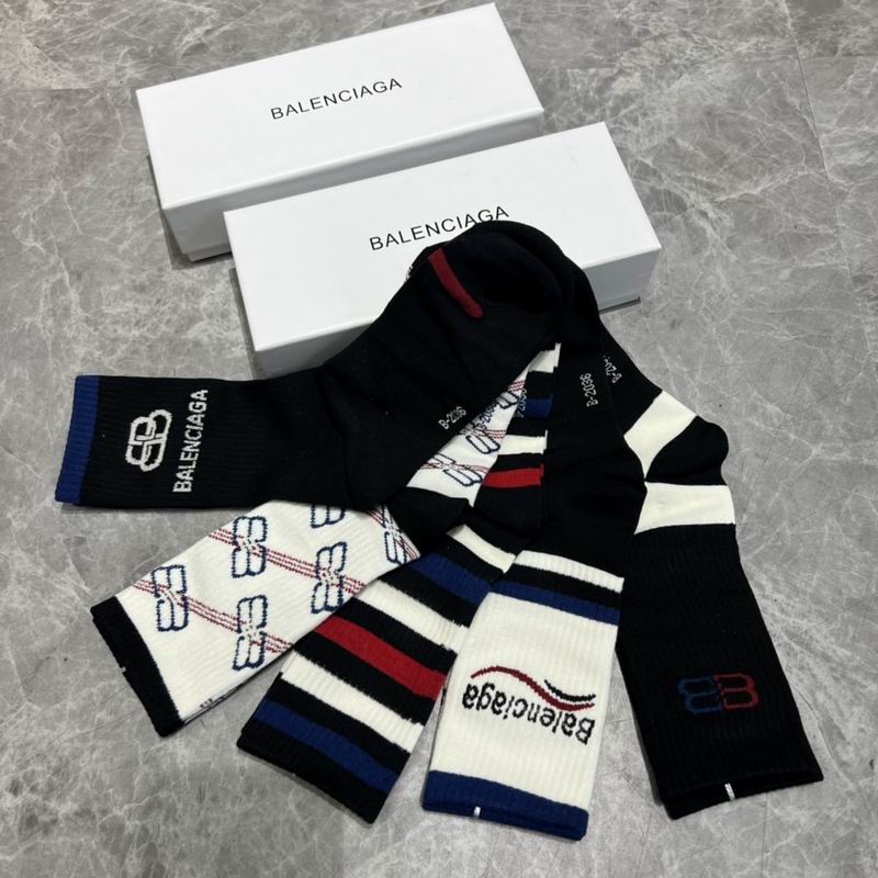 Balenciaga socks  (2)