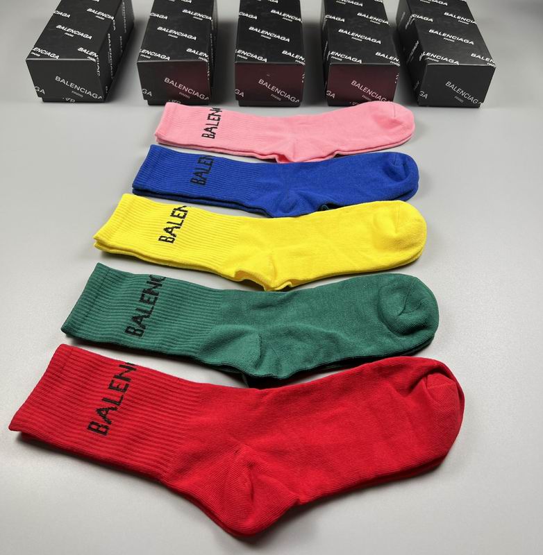 Balenciaga socks  (4)