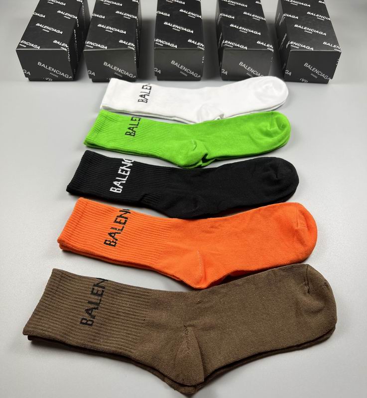 Balenciaga socks  (6)