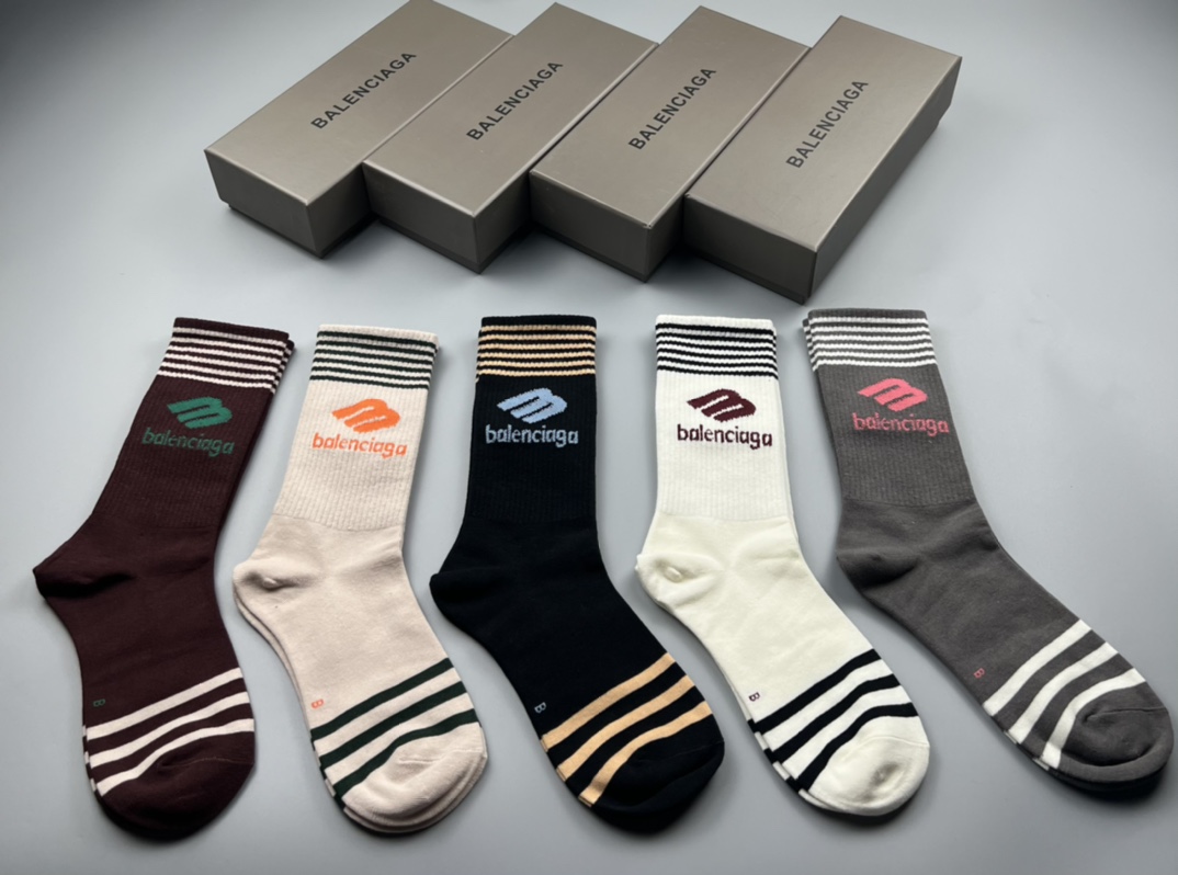 Balenciaga socks  (9)