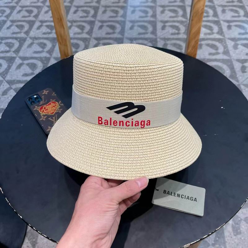 Balenciaga top hat (26)