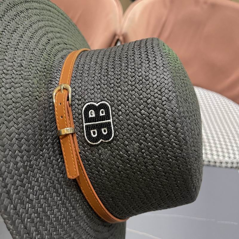 Balenciaga top hat (75)