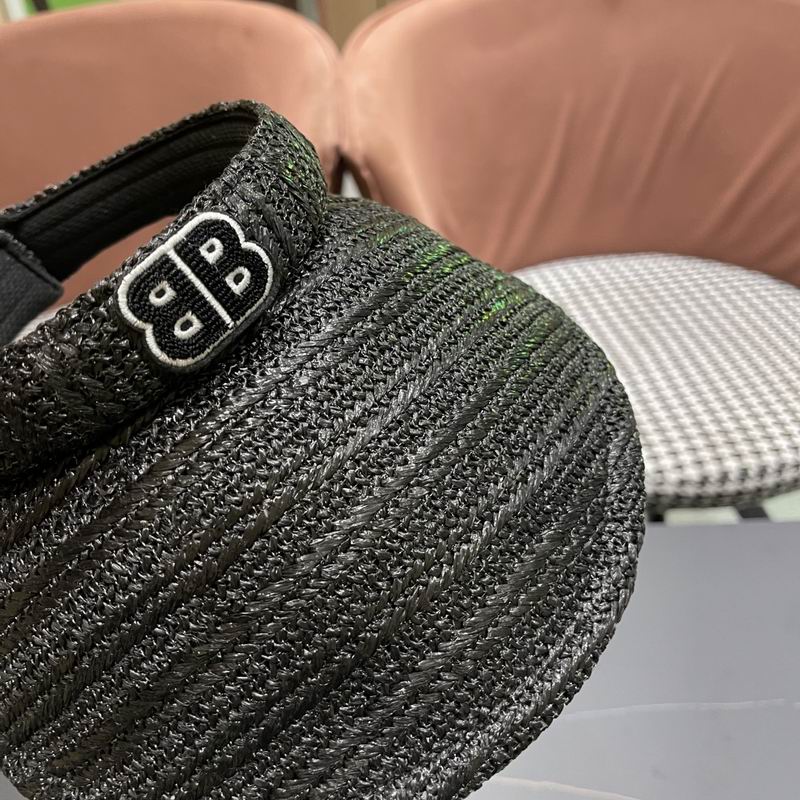 Balenciaga visor (33)