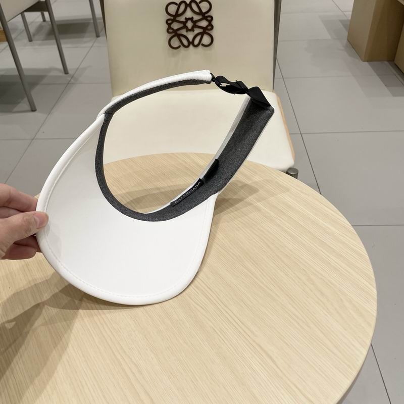 Balenciaga visor (4)