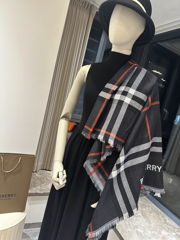 Burberry 70X220cm 51%绵羊毛 49%桑蚕丝 E (20)