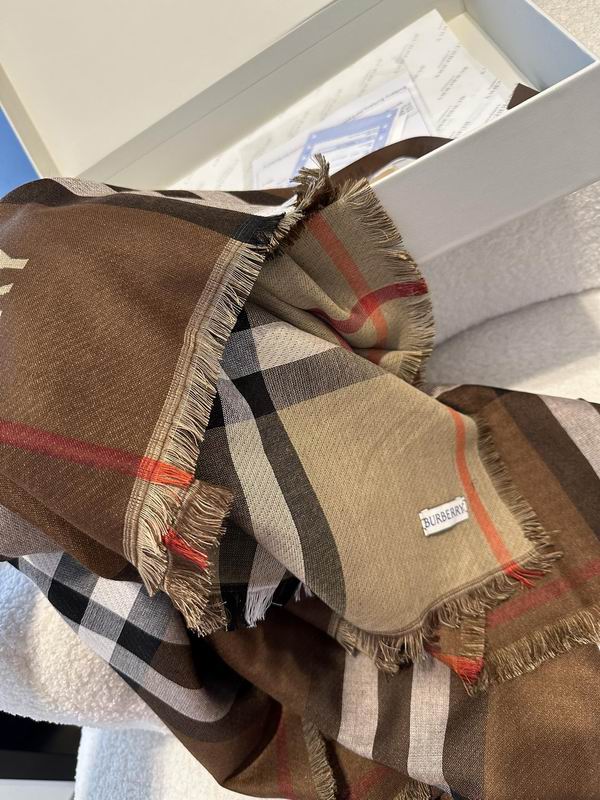 Burberry 70X220cm 51%绵羊毛 49%桑蚕丝 E (6)