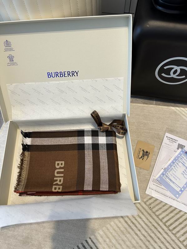 Burberry 70X220cm 51%绵羊毛 49%桑蚕丝 E (7)