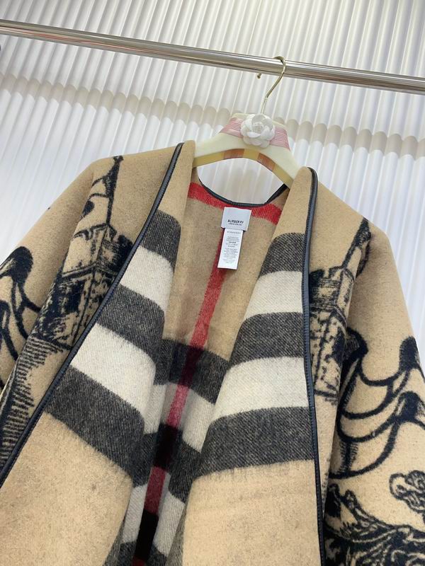 Burberry Cloak E (13)