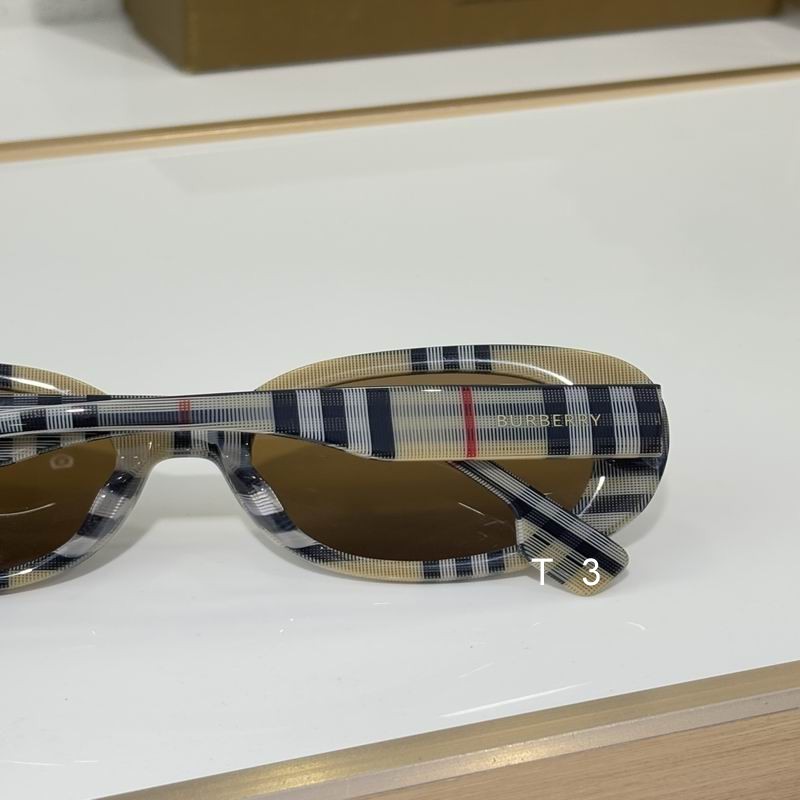 Burberry DWAYNE 54-18-145 c08