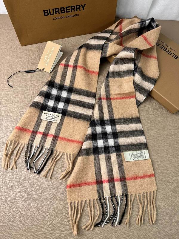 Burberry Scarf 20X140cm E (8)