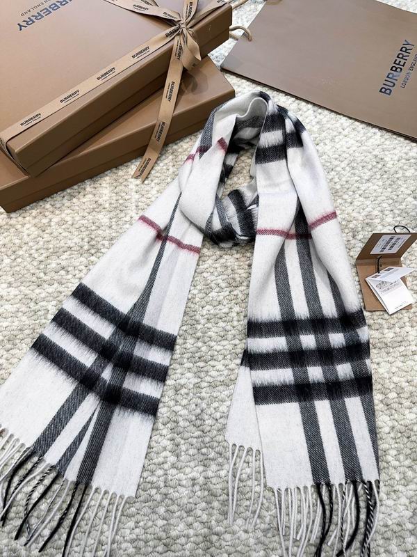 Burberry Scarf 30X168cm E (15)