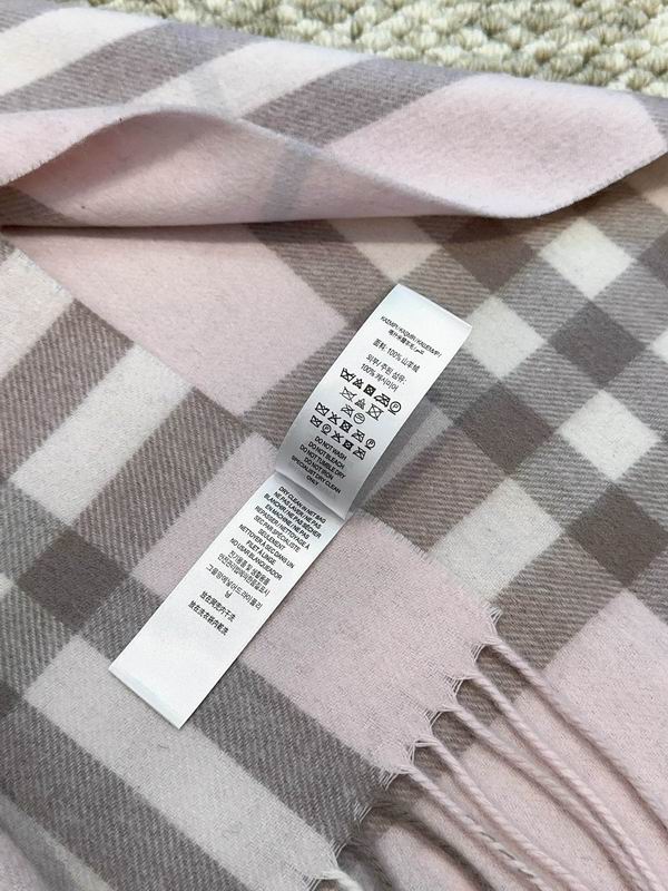 Burberry Scarf 30X168cm E (21)