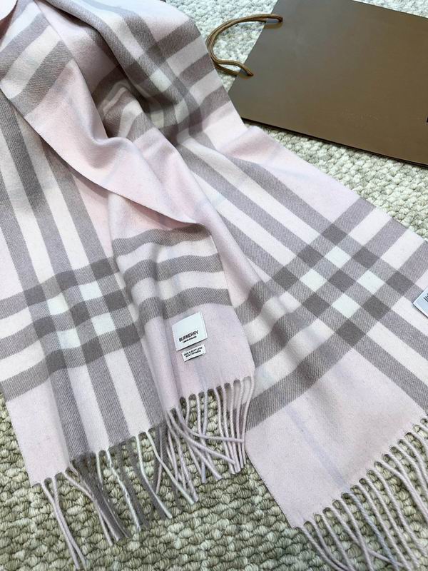 Burberry Scarf 30X168cm E (25)