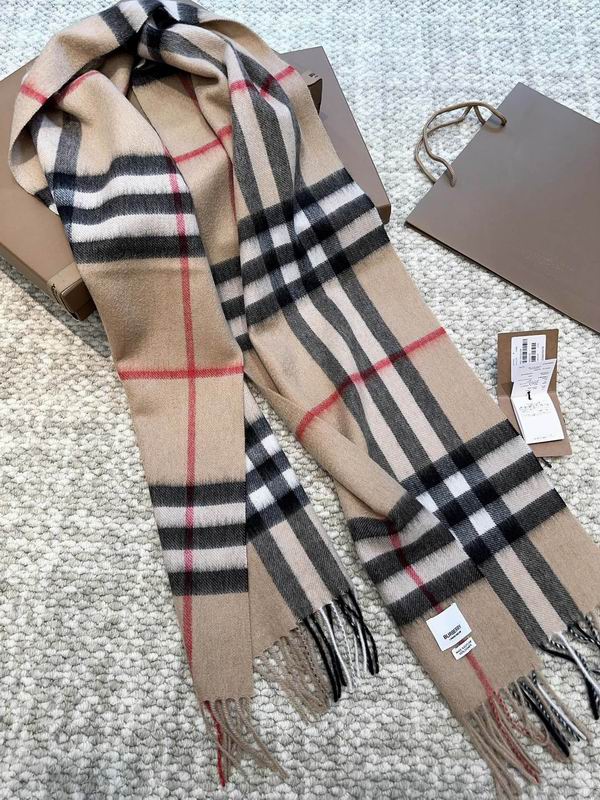 Burberry Scarf 30X168cm E (34)