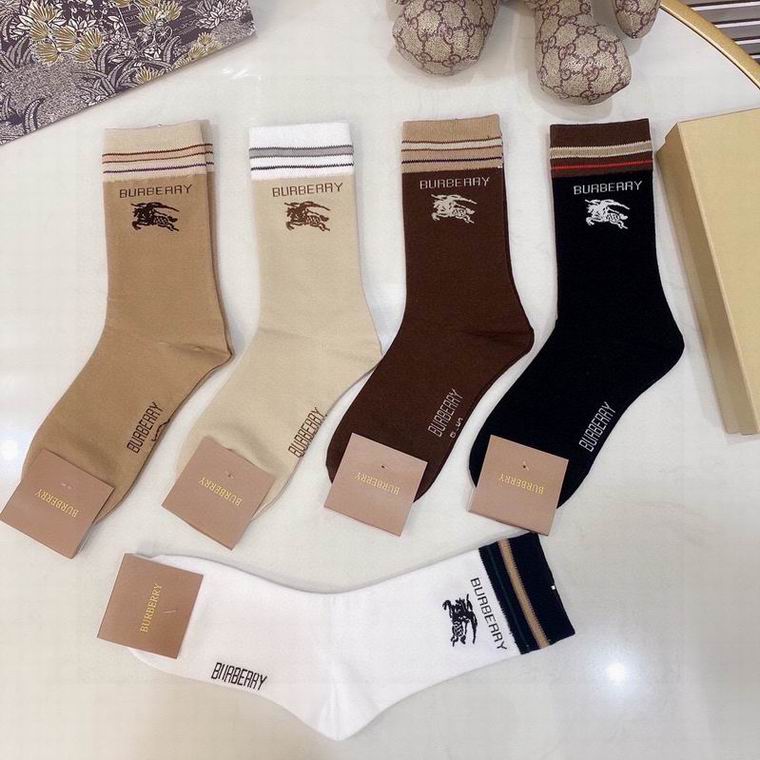 Burberry Sock   (3)