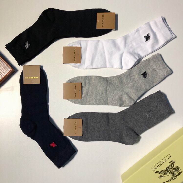 Burberry Sock   (5)